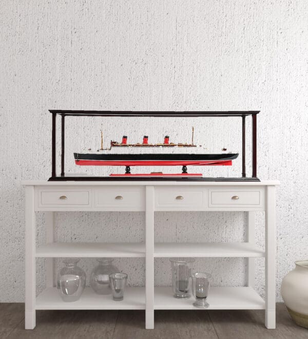 15" Black and Red RMS Queen Mary Large Display Case Hand Painted Decorative Boat with Case - Image 3