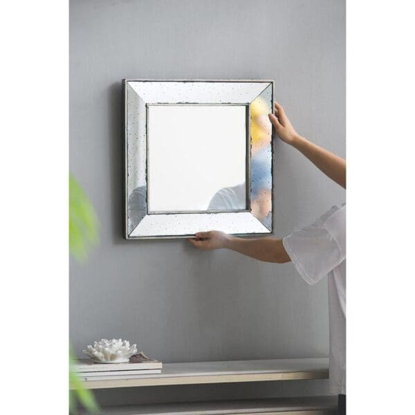 18"  Wall Mounted Vintage Style Glass Frame Accent Mirror - Image 3