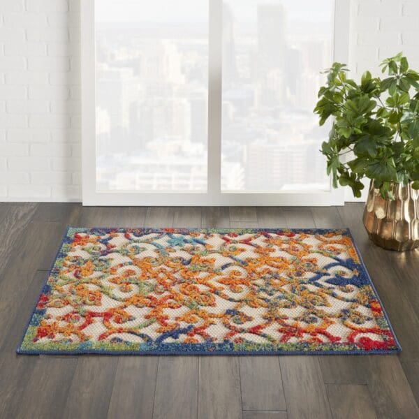 3' x 4' Ivory & Blue Floral Indoor/Outdoor Area Rug - Image 5