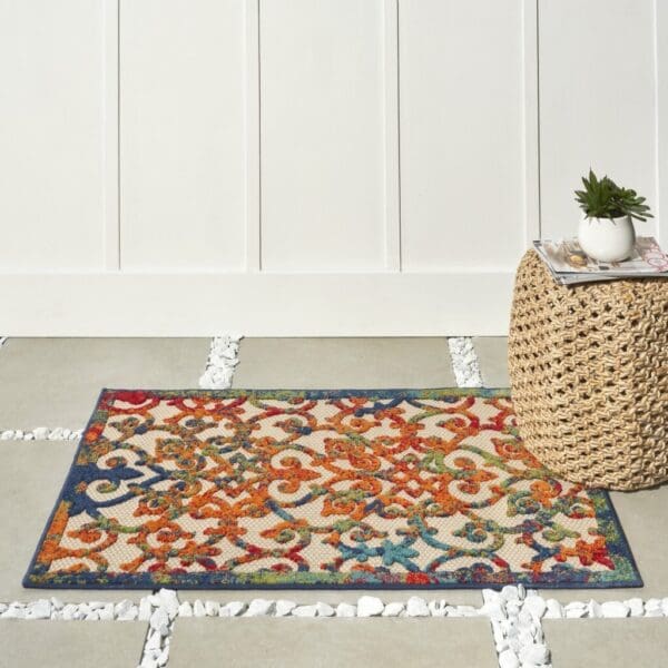 3' x 4' Ivory & Blue Floral Indoor/Outdoor Area Rug - Image 7