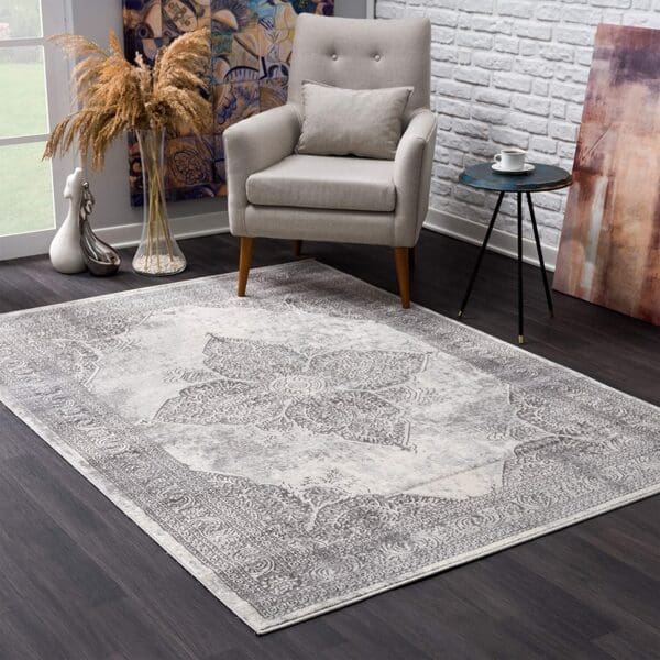 2' x 4' Distressed Medallion Area Rug - Gray