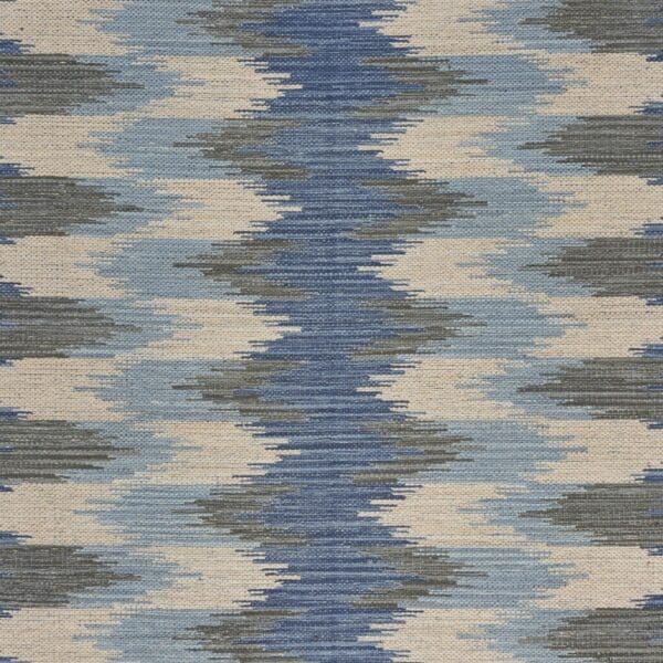 3' x 4' Blue & Cream Ikat Pattern Area Rug - Image 3