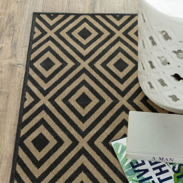 2' X 4' Black and Tan Geometric Stain Resistant Indoor Outdoor Area Rug - Image 7