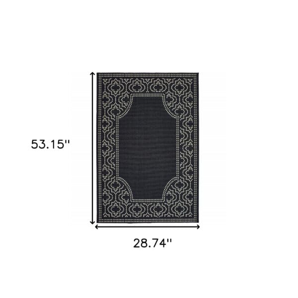 2' x 4' Stain-Resistant Indoor/Outdoor Area Rug - Black & Ivory - Image 6