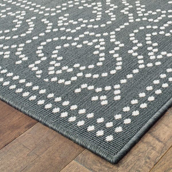 2' x 8' Gray & Ivory Stain-Resistant Indoor/Outdoor Area Rug - Image 5