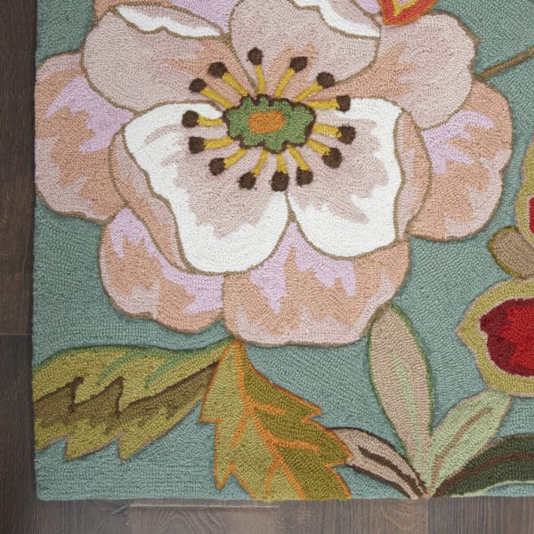 3' x 4' Green Floral Hand-Hooked Handmade Area Rug - Image 4